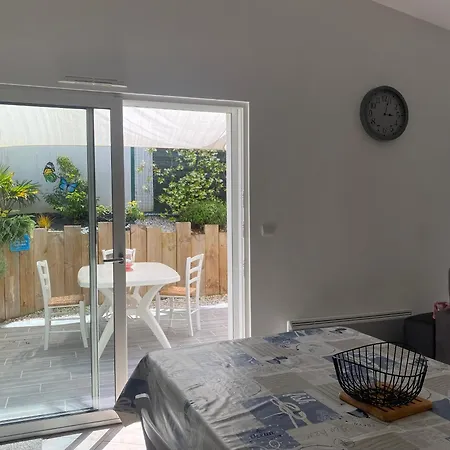 Maison élégante Proche Plage, Forêt, Avec Terrasse, 3 Chambres, Wifi Et Parkings - Fr-1-22-280 * La Tranche-sur-Mer