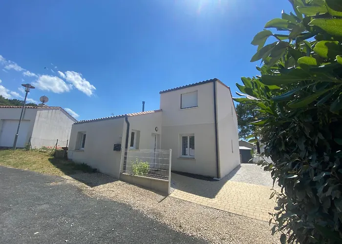 Maison élégante Proche Plage, Forêt, Avec Terrasse, 3 Chambres, Wifi Et Parkings - Fr-1-22-280 Hébergement de vacances