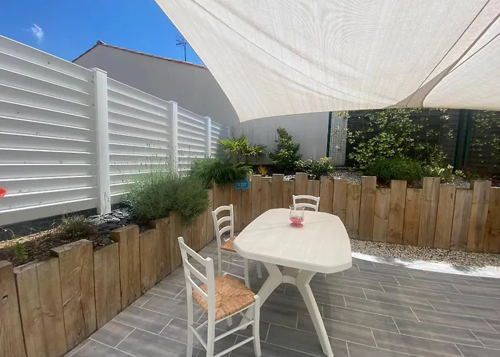 Ferienhaus Maison Elegante Proche Plage, Foret, Avec Terrasse, 3 Chambres, Wifi Et Parkings - Fr-1-22-280 La Tranche-sur-Mer