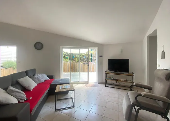 Ferienhaus Maison Elegante Proche Plage, Foret, Avec Terrasse, 3 Chambres, Wifi Et Parkings - Fr-1-22-280 *